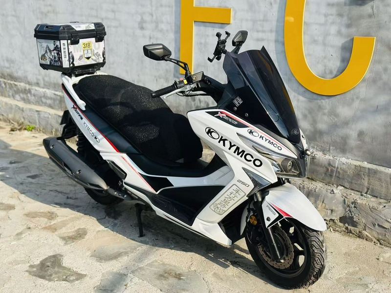 光阳 赛艇 250