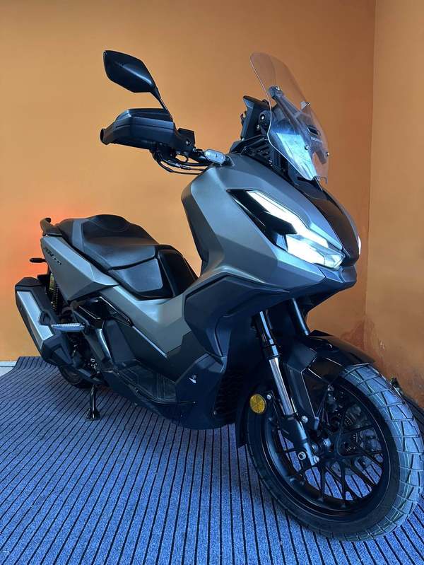 本田 ADV350