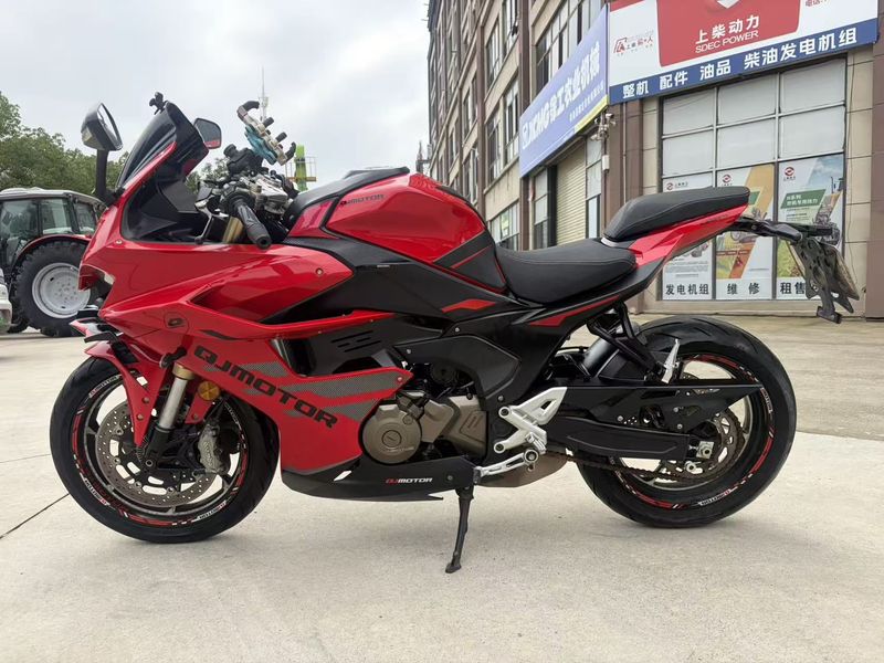 QJMOTOR 赛550