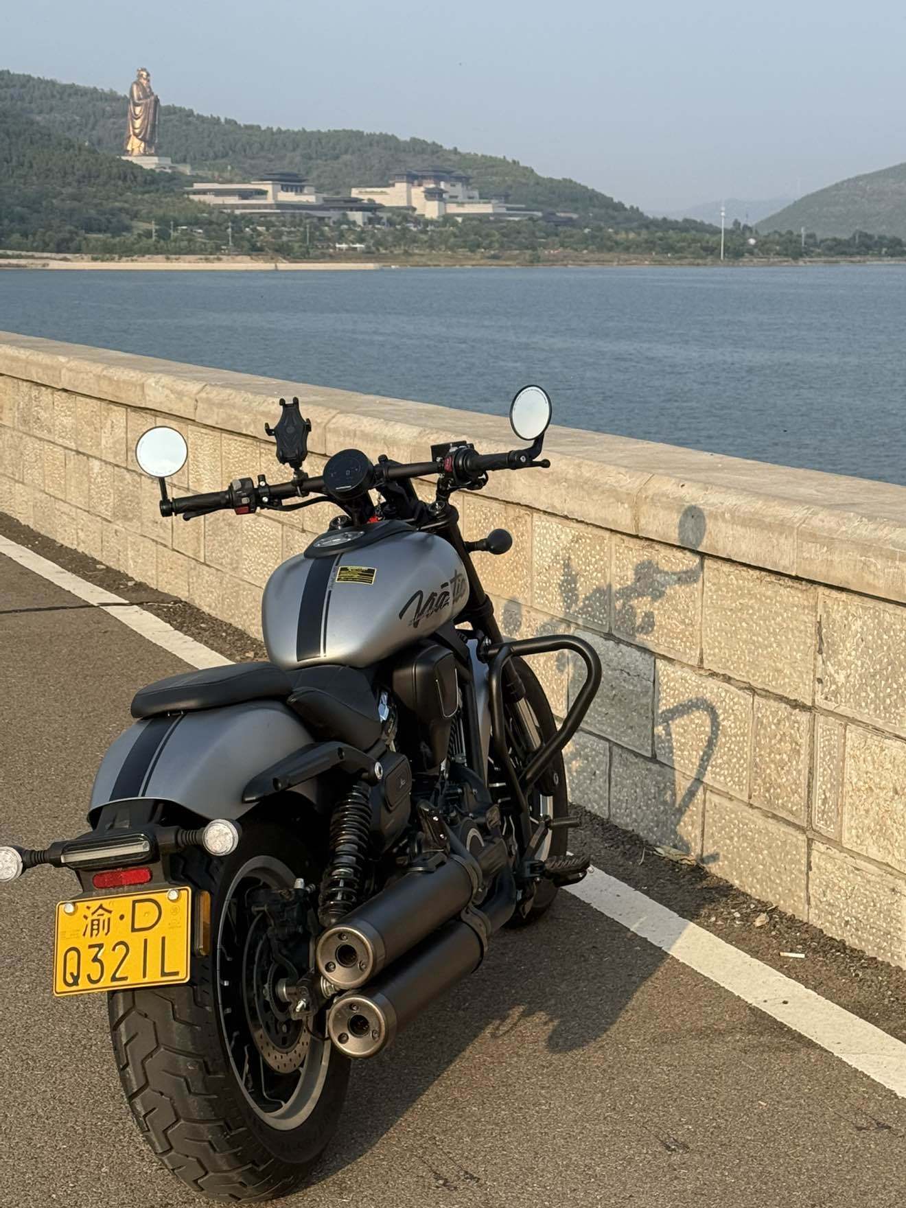 QJMOTOR 闪600