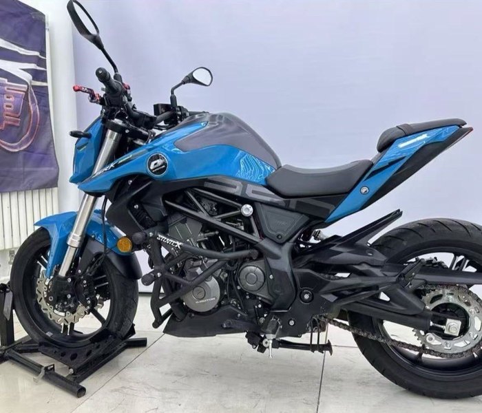QJMOTOR 追350