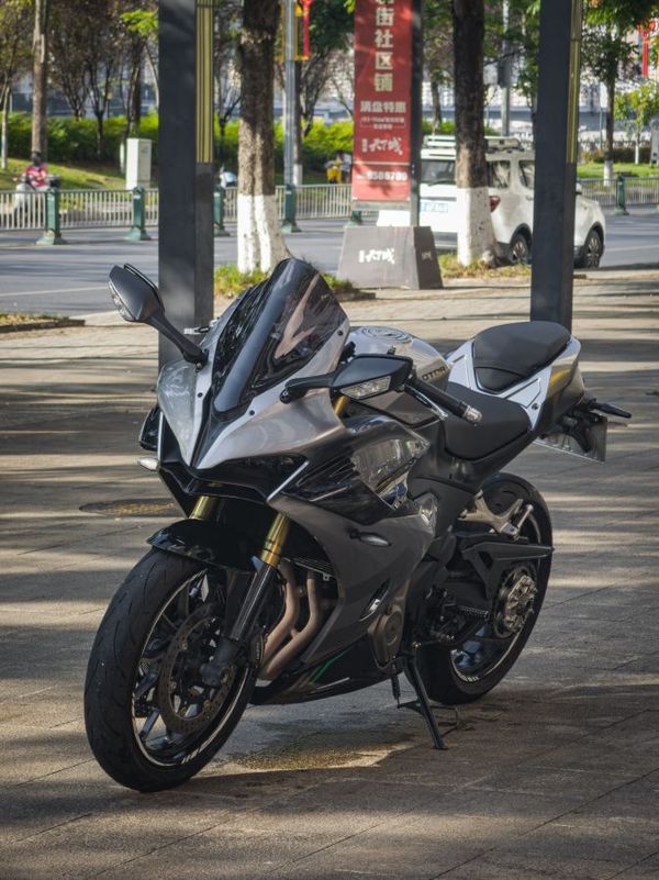 QJMOTOR 赛450