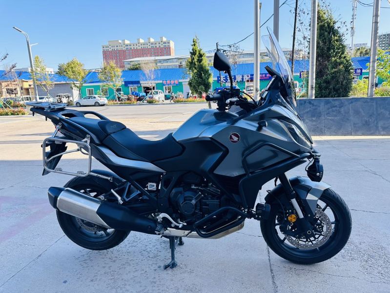 本田DREAMWING NT1100