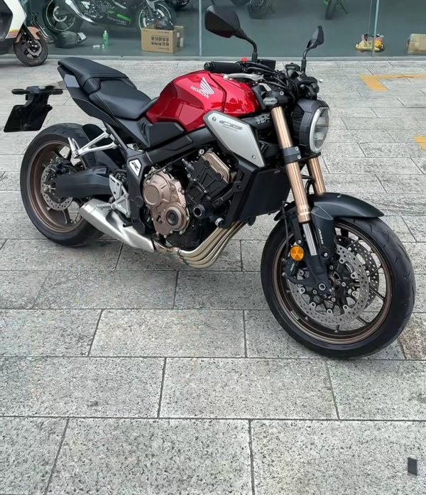 本田DREAMWING CB650R 