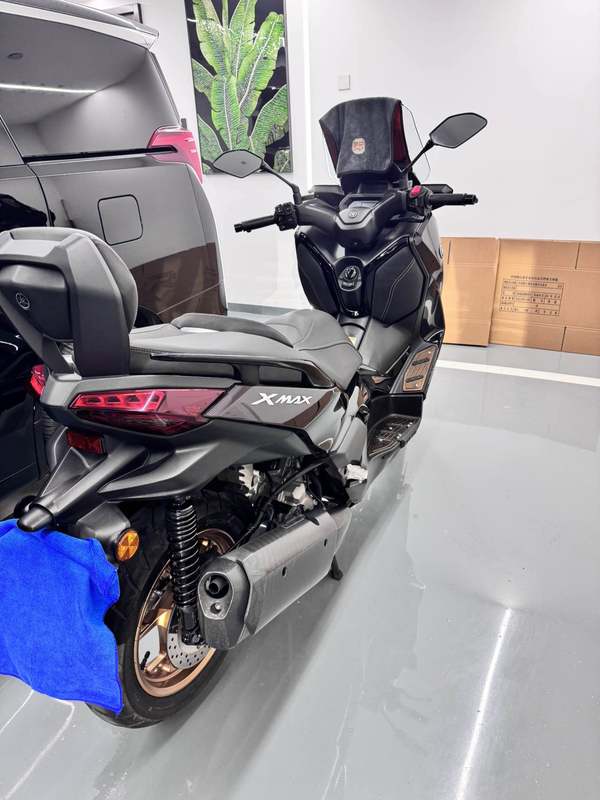 雅马哈 XMAX