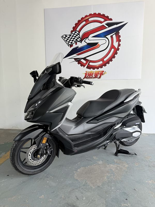 本田WING NSS350