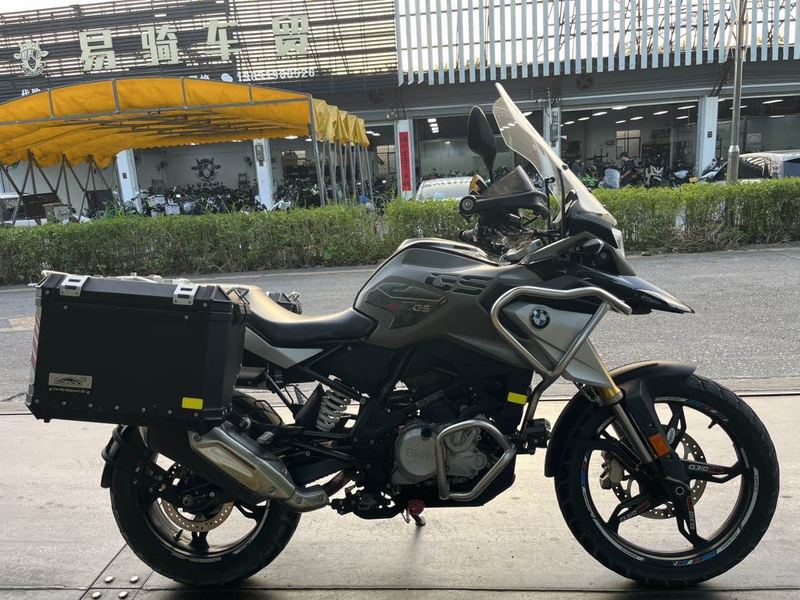 宝马 G 310 GS