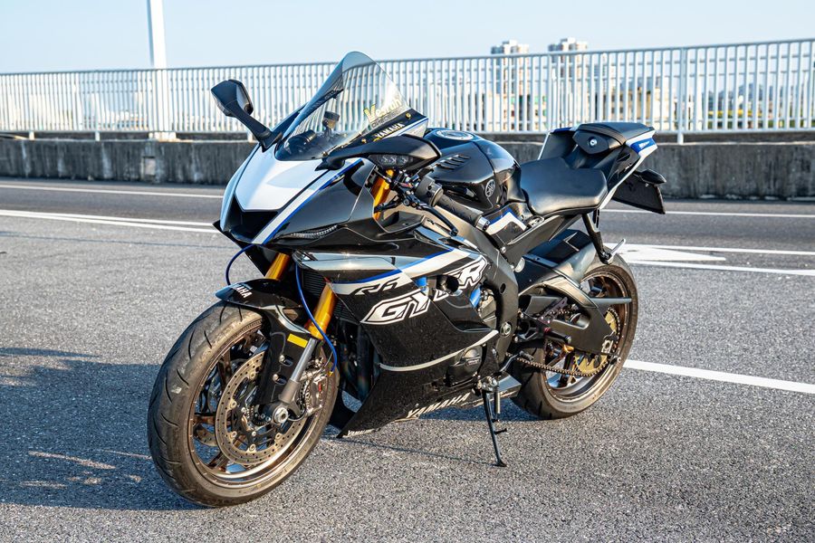 雅马哈 YZF-R6