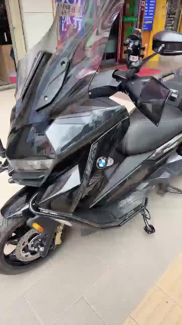 宝马 C 400