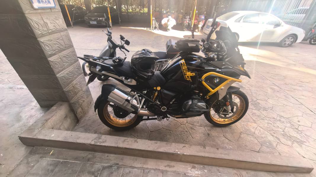 宝马 R 1250 GS
