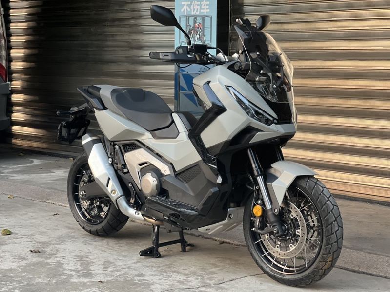 本田DREAMWING X-ADV 750
