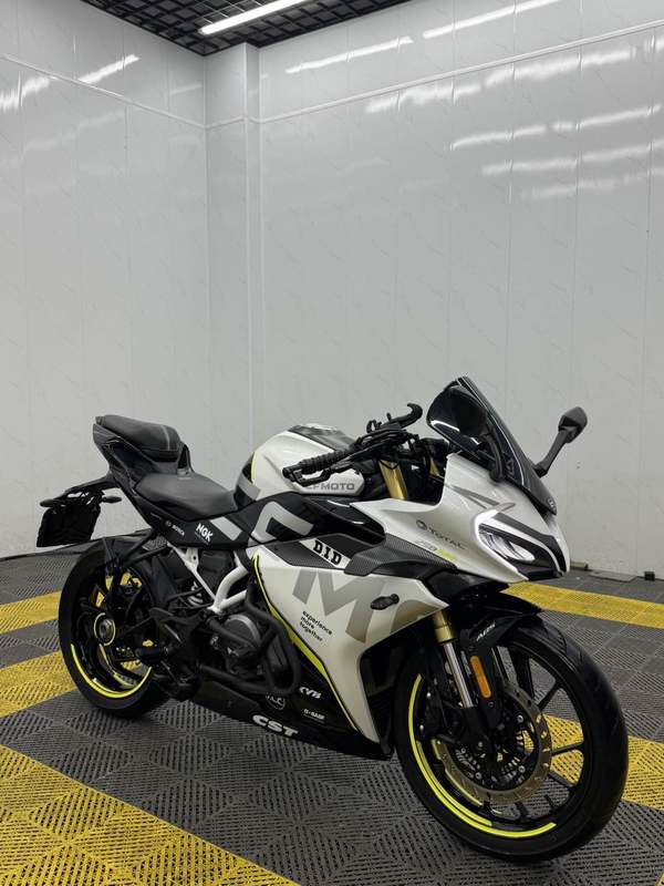 春风 250SR