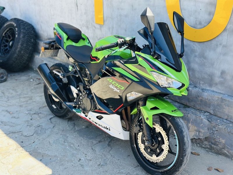 川崎 Ninja 400