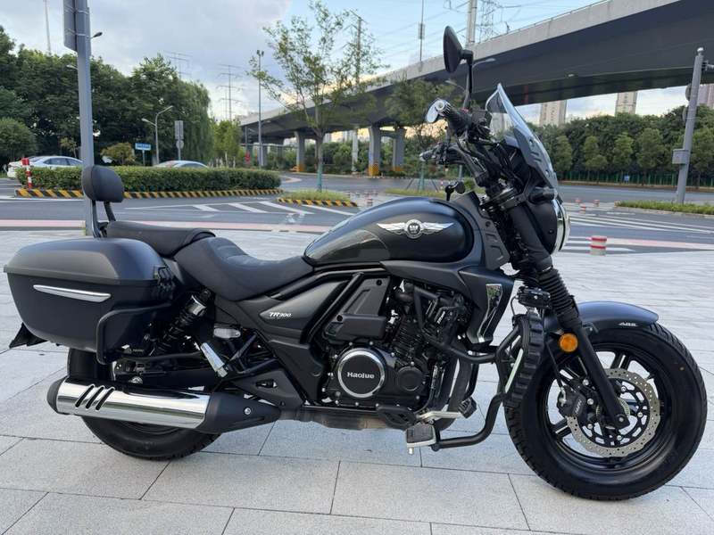 豪爵 TR300