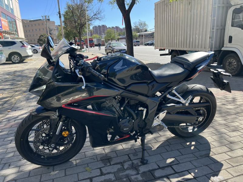 本田DREAMWING CBR650R