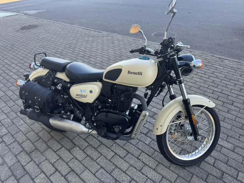 贝纳利 帝国 imperiale 400