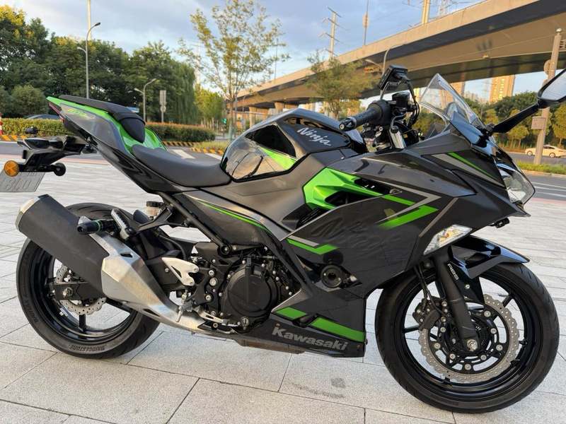 川崎 Ninja 400