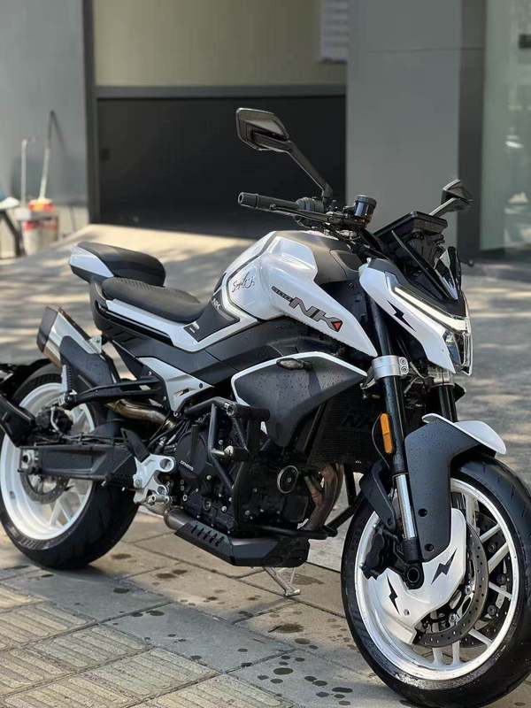 春风 800NK