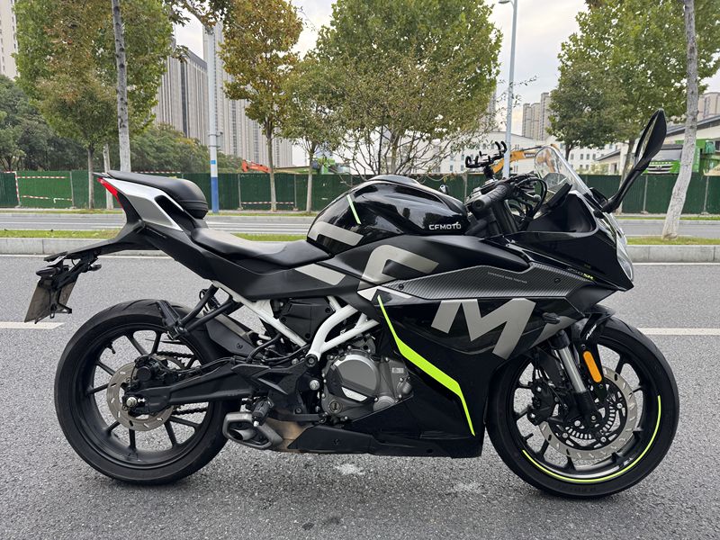 春风 250SR