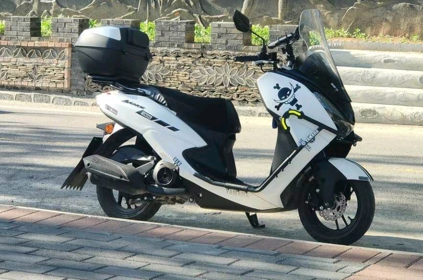 建设雅马哈 巡鹰125