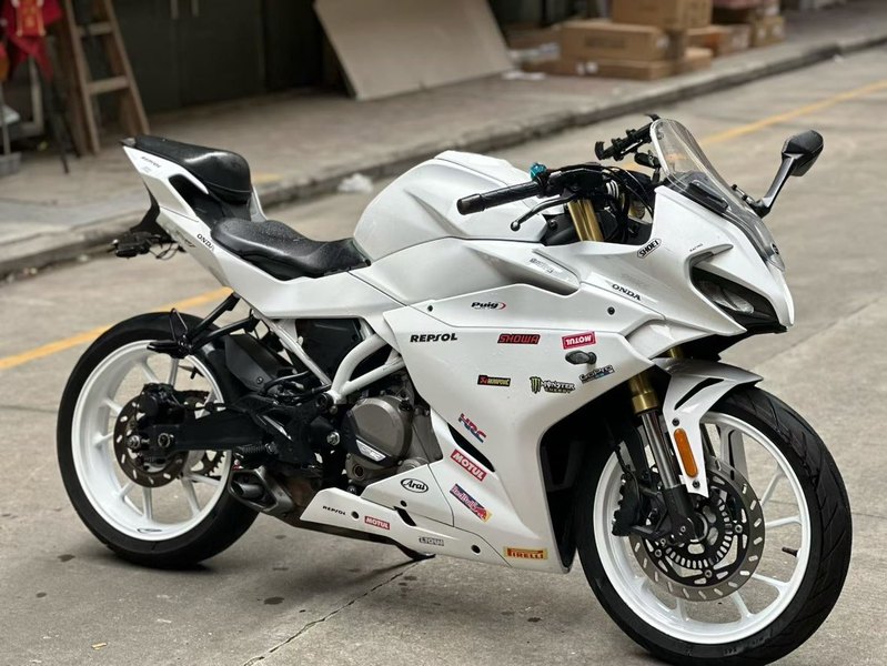 春风 250SR
