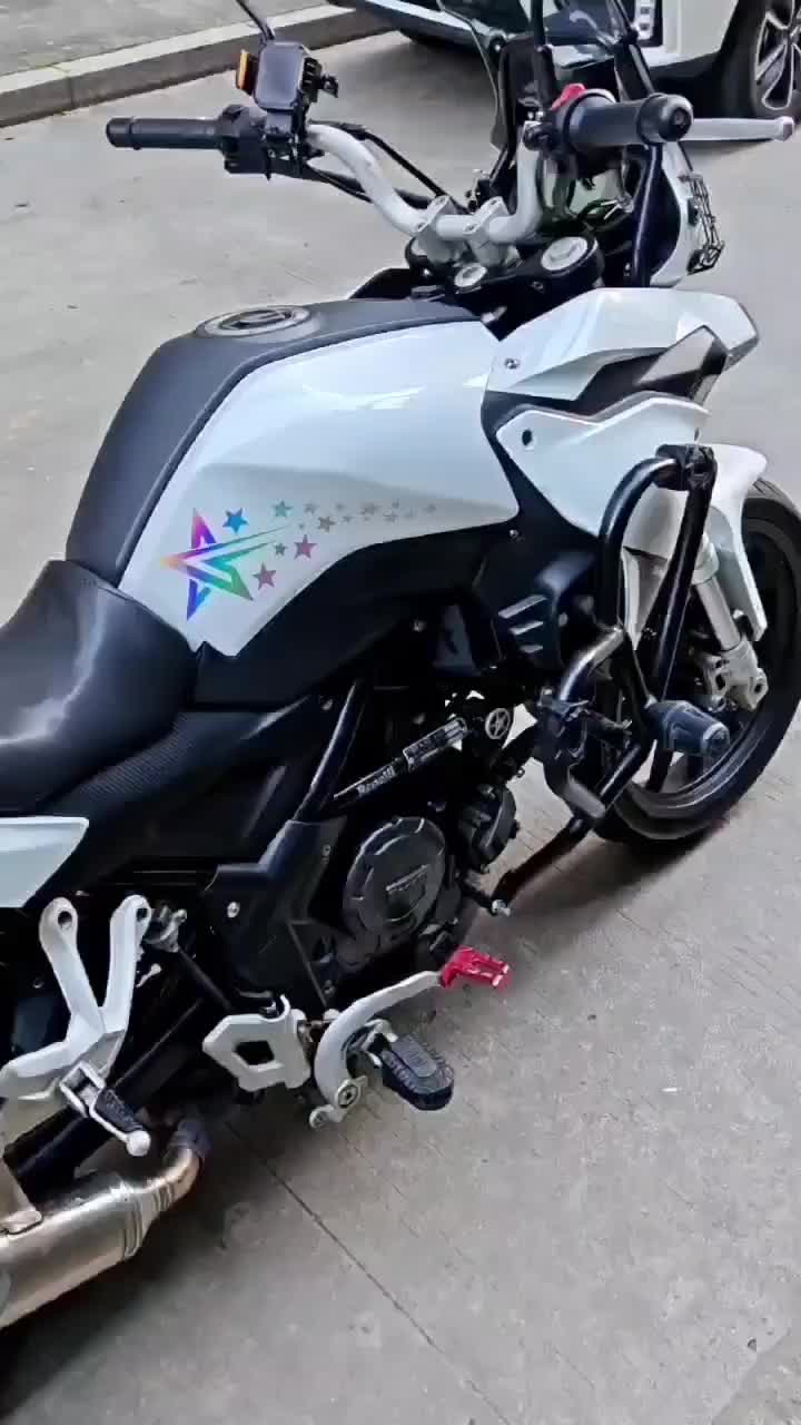 贝纳利 金鹏 TRK251