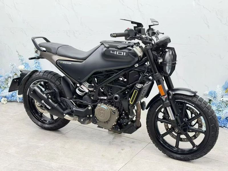 HUSQVARNA 黑箭 401