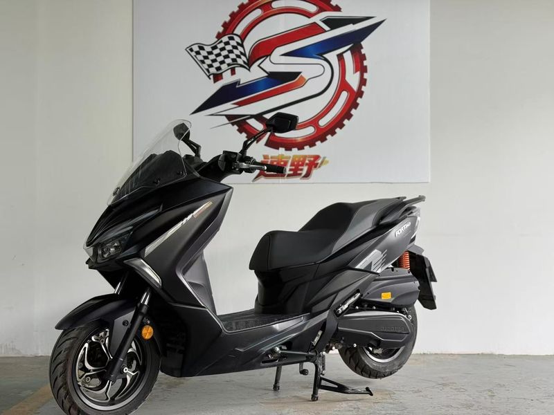 QJMOTOR 鸿250