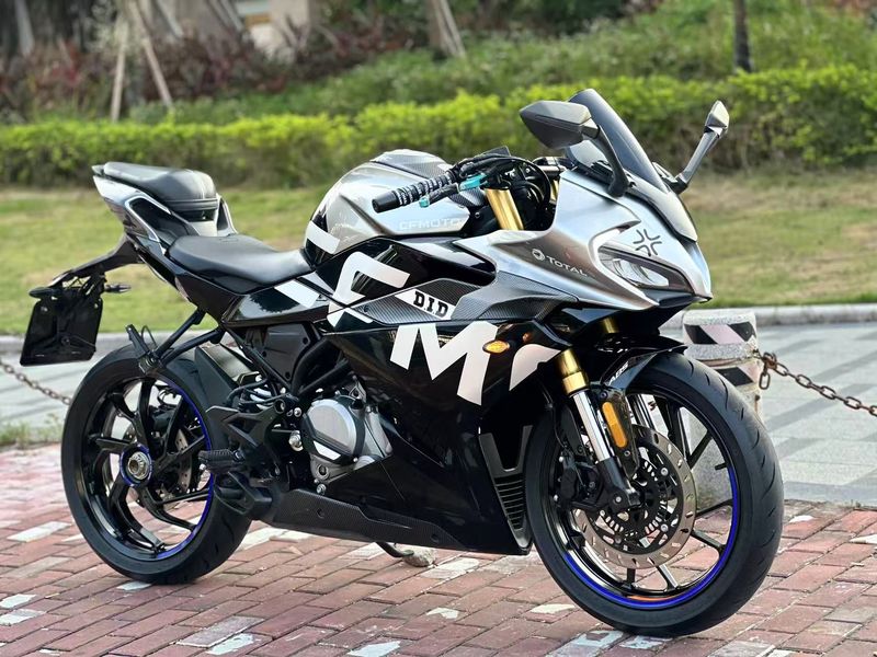 春风 250SR