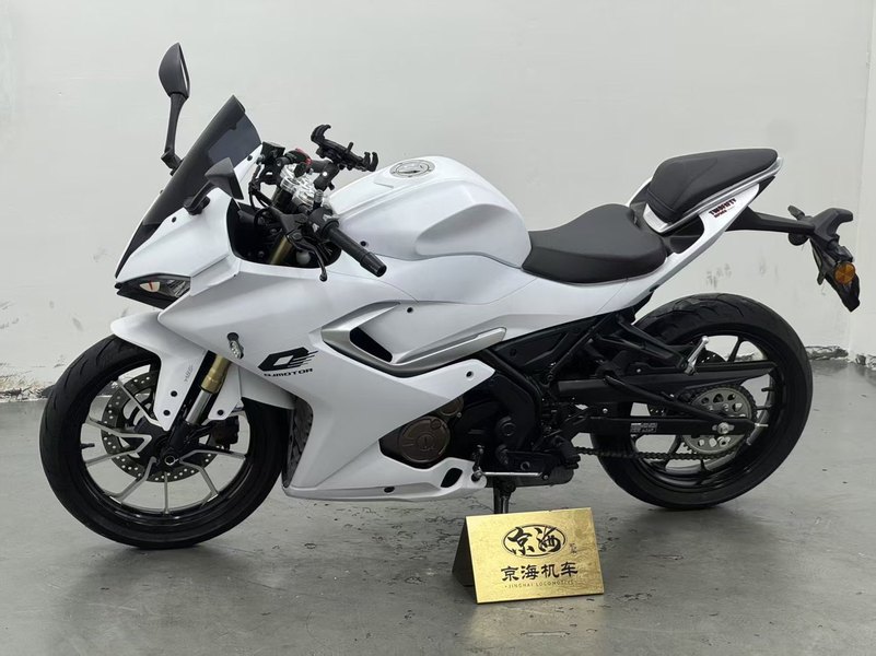 QJMOTOR 赛250