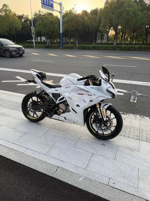 春风 250SR