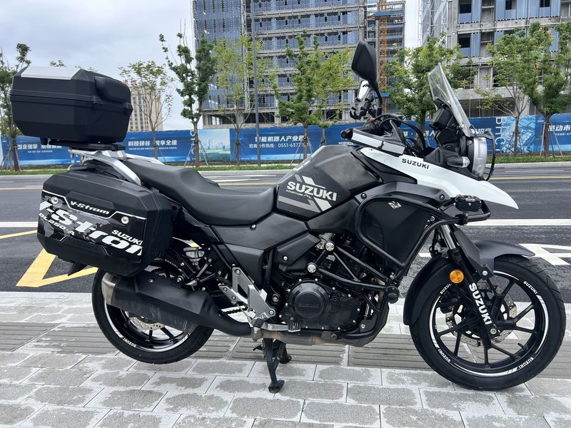 豪爵铃木 DL250
