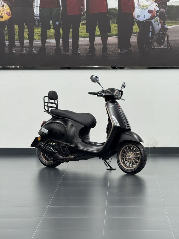 VESPA Sprint 150