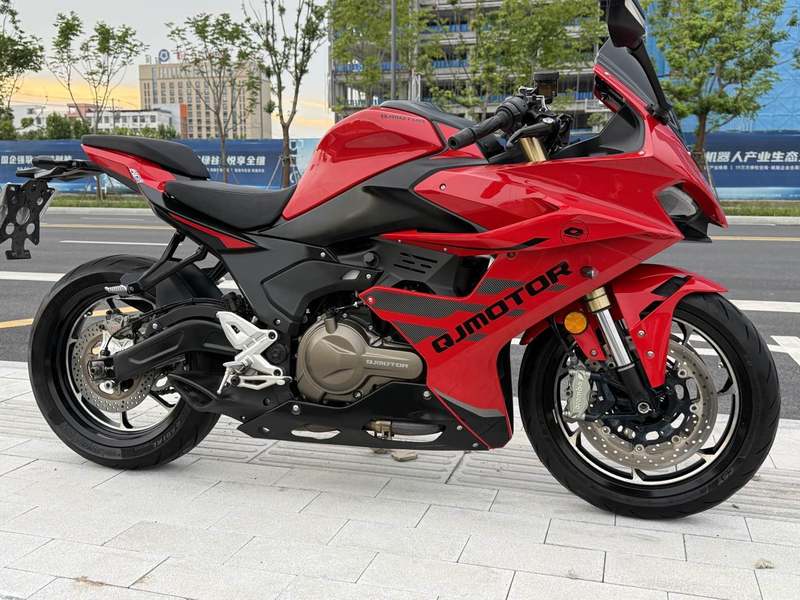 QJMOTOR 赛550