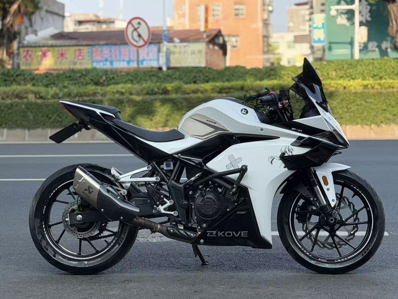 凯越 250RR 刺鸟