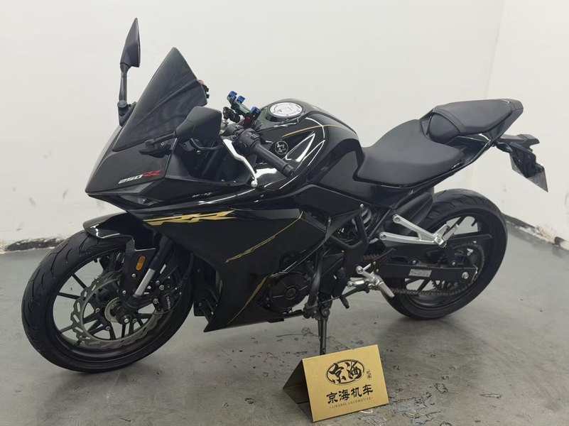 凯越 250RR 刺鸟