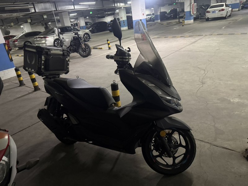 五羊本田 PCX