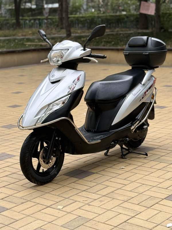 济南铃木 优友 UU125i