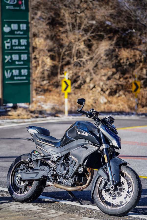 春风 800NK