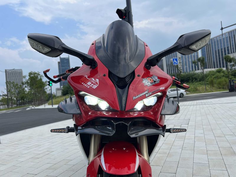 QJMOTOR 赛600