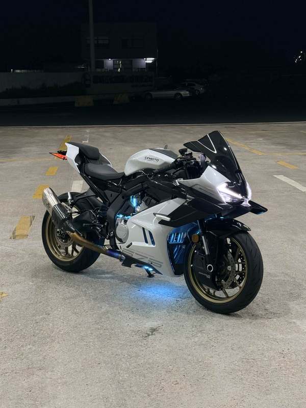 春风 675SR