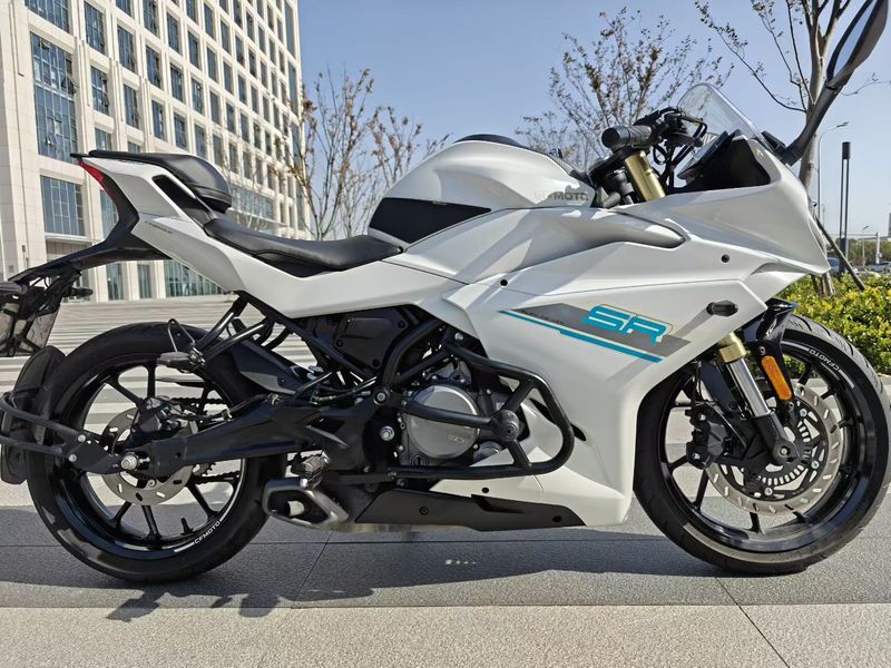 春风 250SR