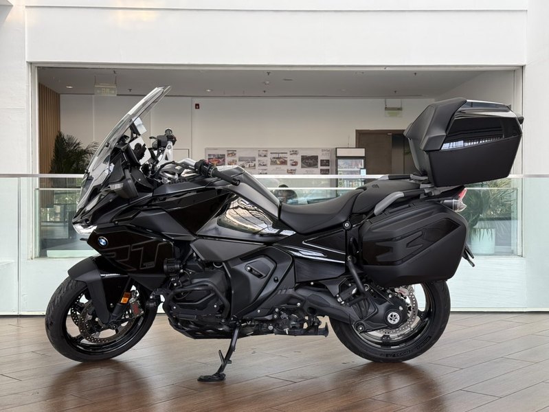 宝马 R 1300 RT