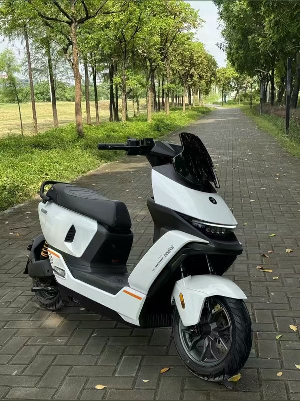 九号 M3