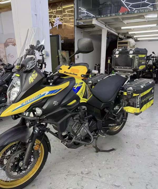 铃木 V-Strom 650
