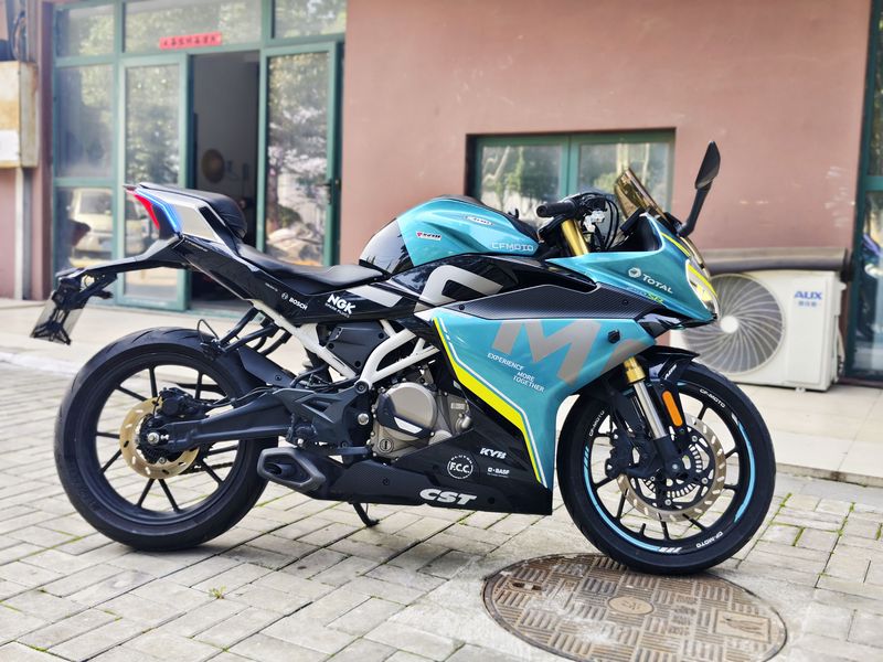 春风 250SR