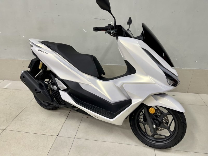五羊本田 PCX