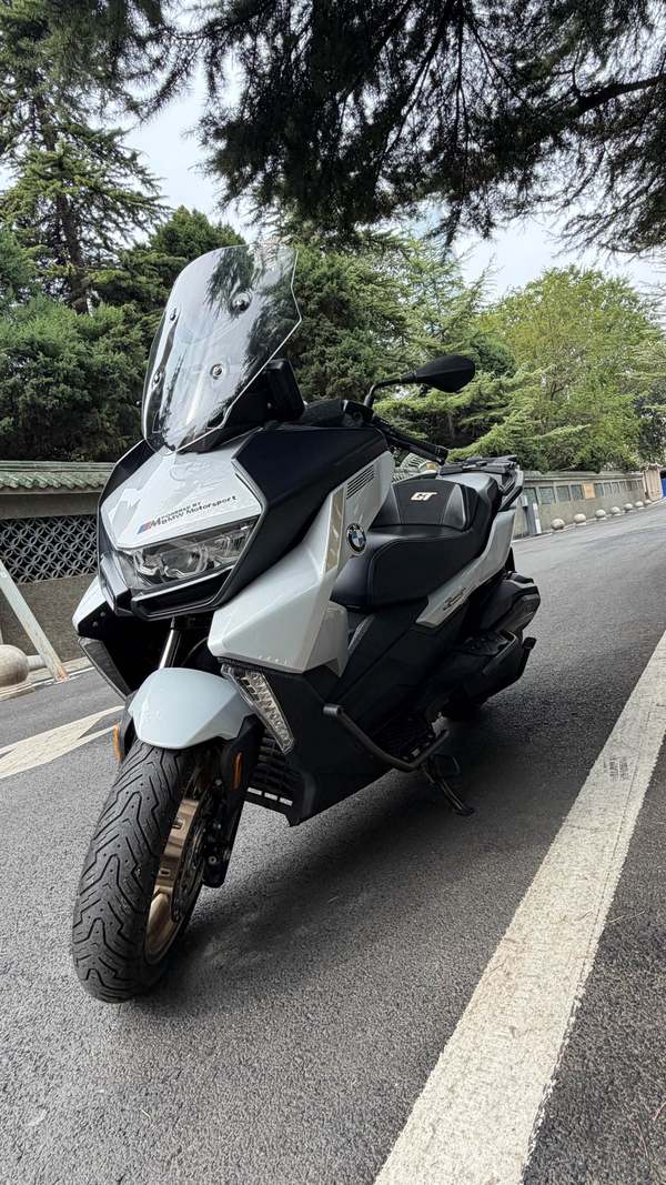 宝马 C 400