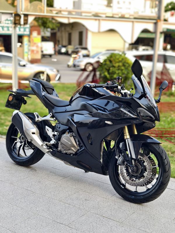 QJMOTOR 赛450