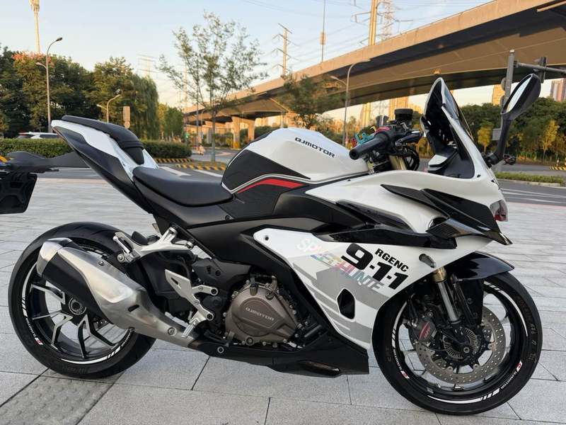 QJMOTOR 赛450